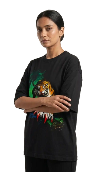 Female Model wearing Ghostreet Unisex Drop Shoulder Oversized Streetwear T-Shirt — Photo 1